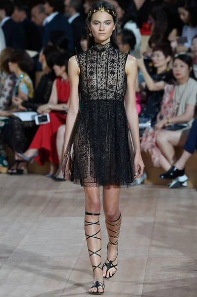 Look 22
